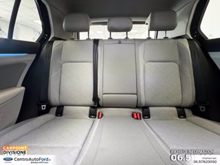 VOLKSWAGEN Golf 1.5 tgi life 130cv dsg 8