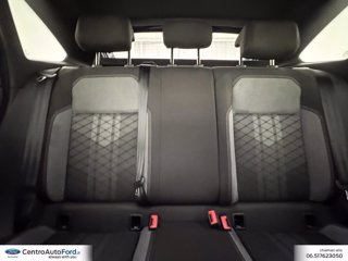 VOLKSWAGEN Taigo 1.0 tsi r-line 110cv 8