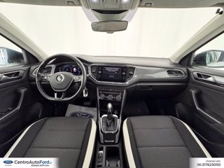 VOLKSWAGEN T-roc 1.5 tsi advanced dsg 9