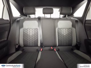 VOLKSWAGEN Taigo 1.0 tsi r-line 110cv 8