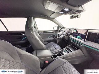 VOLKSWAGEN Tiguan 2.0 tdi r-line 150cv dsg 5