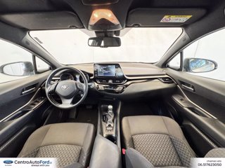 TOYOTA C-hr 1.8h active e-cvt 9