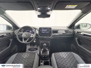 VOLKSWAGEN T-roc 1.5 tsi r-line 9