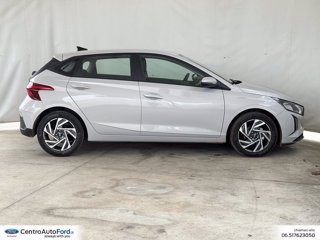 HYUNDAI I20 1.2 mpi connectline 79cv mt 4