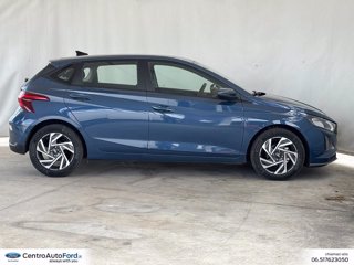 HYUNDAI I20 1.2 mpi connectline 79cv mt 4