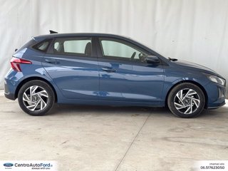 HYUNDAI I20 1.2 mpi connectline 79cv mt 4