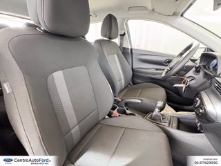 HYUNDAI I20 1.2 mpi connectline 79cv mt 6