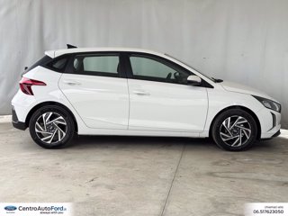 HYUNDAI I20 1.2 mpi connectline 79cv mt 4