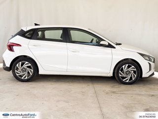 HYUNDAI I20 1.2 mpi connectline 79cv mt 4