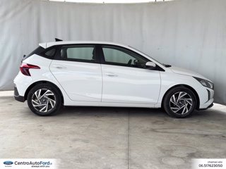HYUNDAI I20 1.2 mpi connectline 79cv mt 4