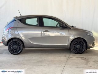 LANCIA Ypsilon 1.0 firefly hybrid silver s&s 70cv 4