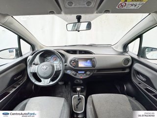 TOYOTA Yaris 5p 1.5h active my16 8