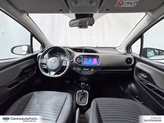 TOYOTA Yaris 5p 1.5h business 9