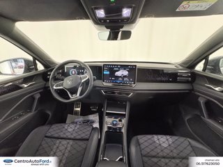 VOLKSWAGEN Tiguan 2.0 tdi r-line 150cv dsg 9