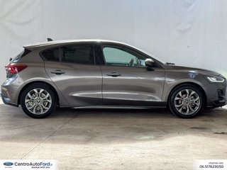 FORD Focus 1.0t ecoboost h st-line 125cv 4