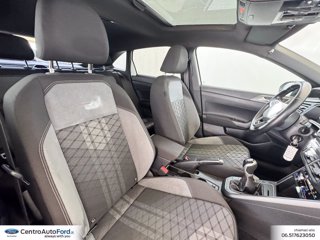 VOLKSWAGEN Taigo 1.0 tsi r-line 110cv 6