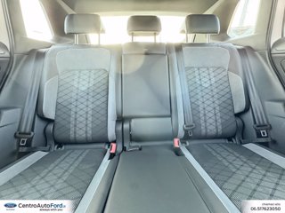 VOLKSWAGEN Tiguan 2.0 tdi r-line 150cv dsg 8