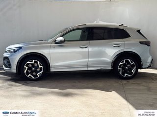 VOLKSWAGEN Tiguan 2.0 tdi r-line 150cv dsg 2