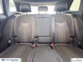 VOLKSWAGEN Tiguan 2.0 tdi r-line 150cv dsg 8