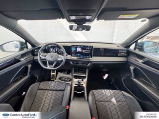 VOLKSWAGEN Tiguan 2.0 tdi r-line 150cv dsg 9