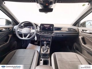 VOLKSWAGEN T-roc 1.5 tsi style dsg 9