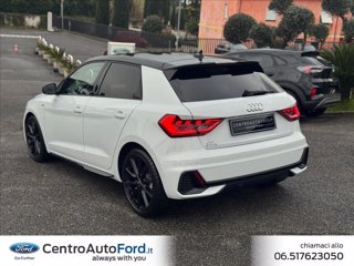 AUDI A1 SPB 30 TFSI S tronic Identity Black 2