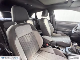 VOLKSWAGEN Taigo 1.0 tsi r-line 115cv 6