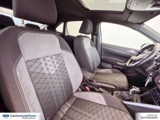 VOLKSWAGEN Taigo 1.0 tsi r-line 110cv dsg 6