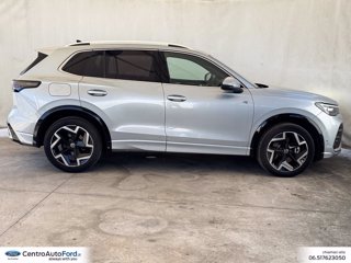 VOLKSWAGEN Tiguan 2.0 tdi r-line 150cv dsg 4