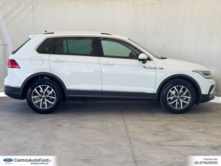 VOLKSWAGEN Tiguan 1.5 tsi life 130cv 4