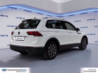 VOLKSWAGEN Tiguan 1.5 tsi life 130cv 4