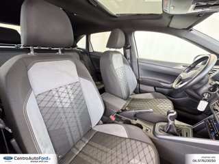 VOLKSWAGEN Taigo 1.0 tsi r-line 110cv 6