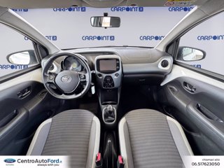 TOYOTA Aygo 5p 1.0 x-clusiv 72cv 9