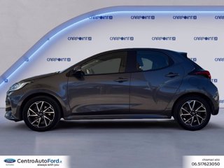 TOYOTA Yaris 1.5h trend 1