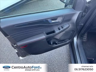 FORD Kuga 2.5 Full Hybrid 190 CV CVT 2WD ST-Line X 9