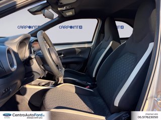 TOYOTA Aygo x 1.0 lounge air 72cv 8