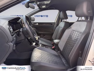 VOLKSWAGEN T-roc 1.0 tsi r-line 110cv 8